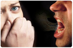 Неприятный запах изо рта – причины и методы устранения