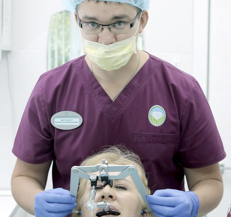 Протезирование зубов в Коньково